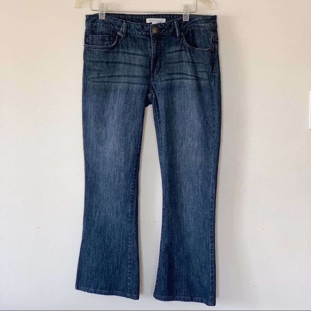 BCBGeneration Sawyer Cropped Bell Jeans Size 28